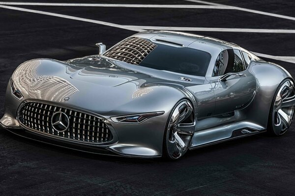 Mercedes Benz concept su sfondo scuro