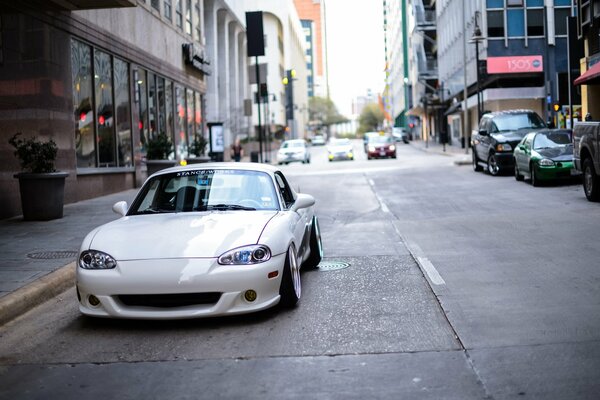 Blanc Mazda position disque tuning