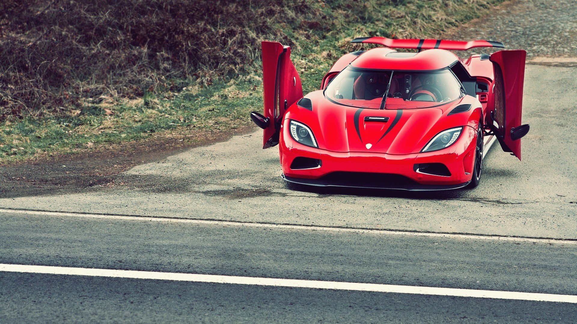 koenigsegg agera r supersamochód koenigseg czerwony