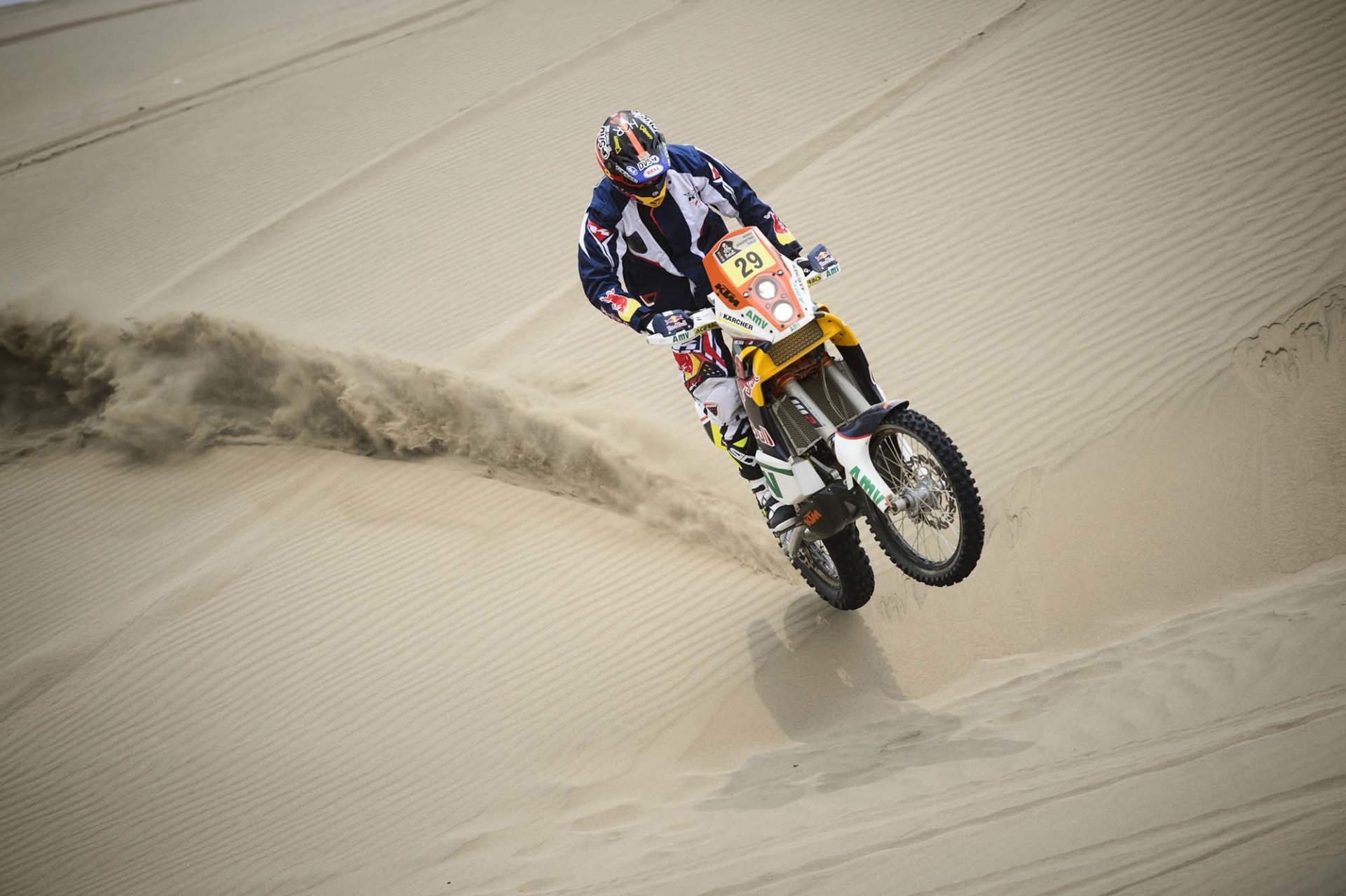 bike rider sand dakar rally race