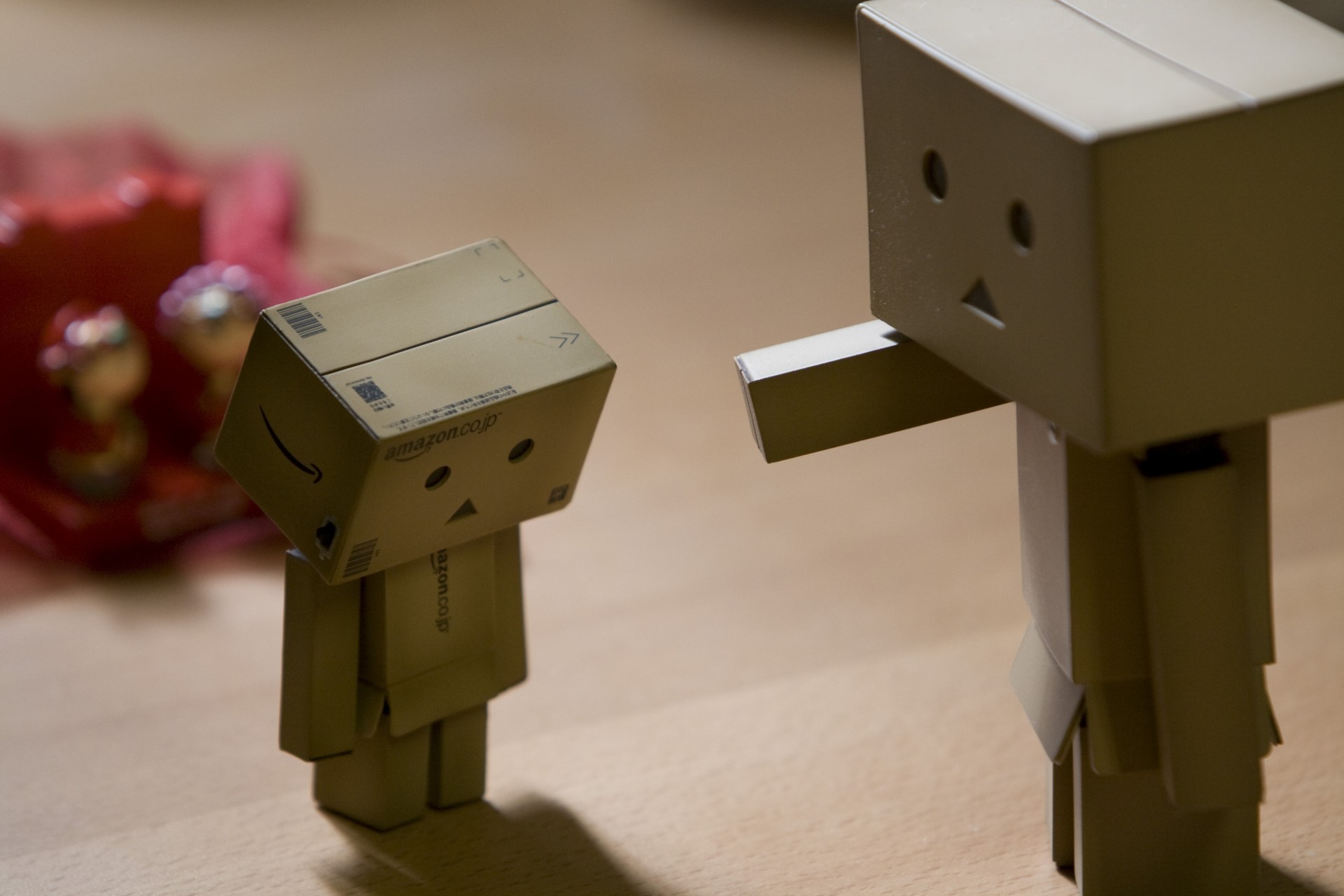 danboard danbo коробка робот игрушка наказание