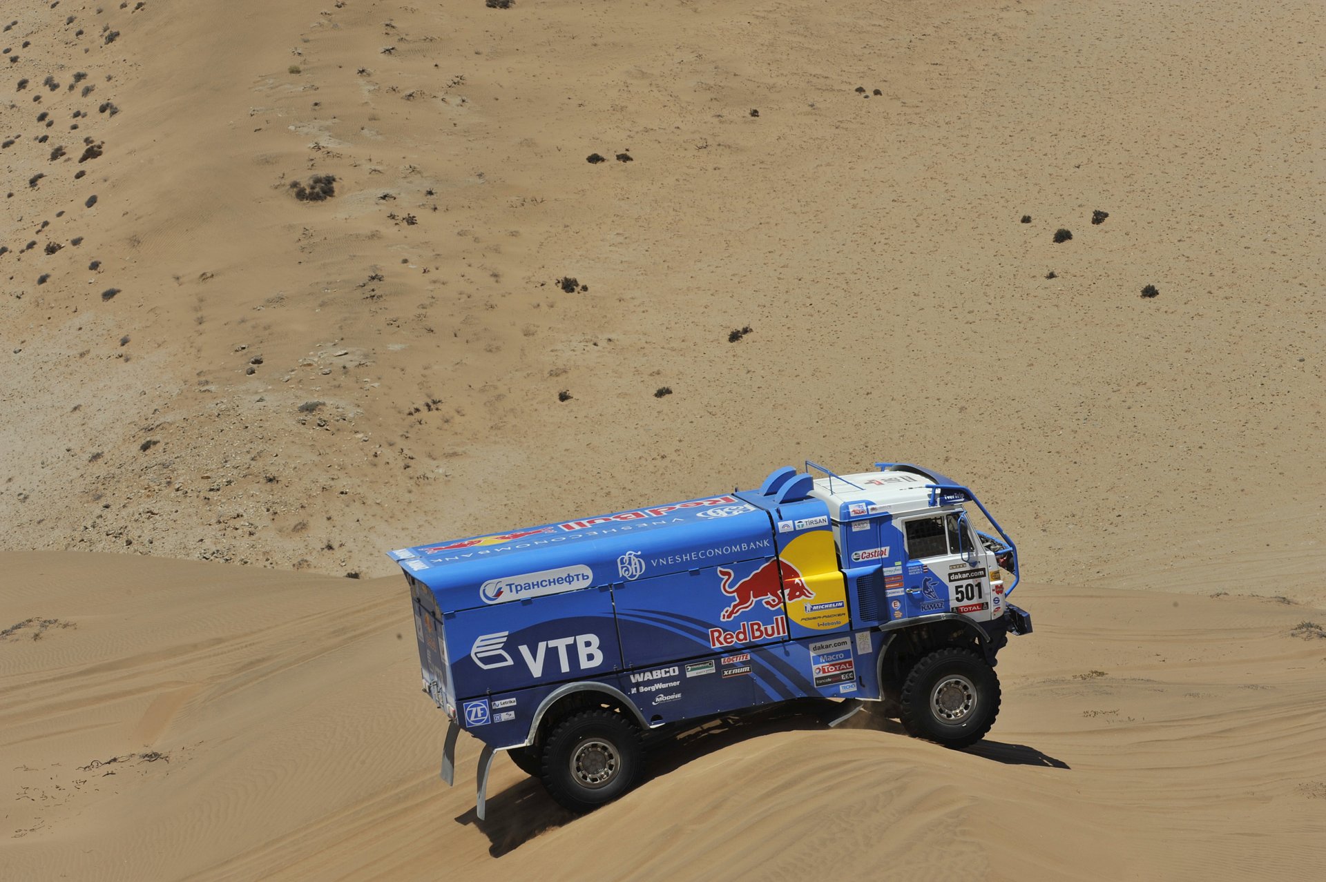 kamaz dakar rallye maître sable dune bleu désert