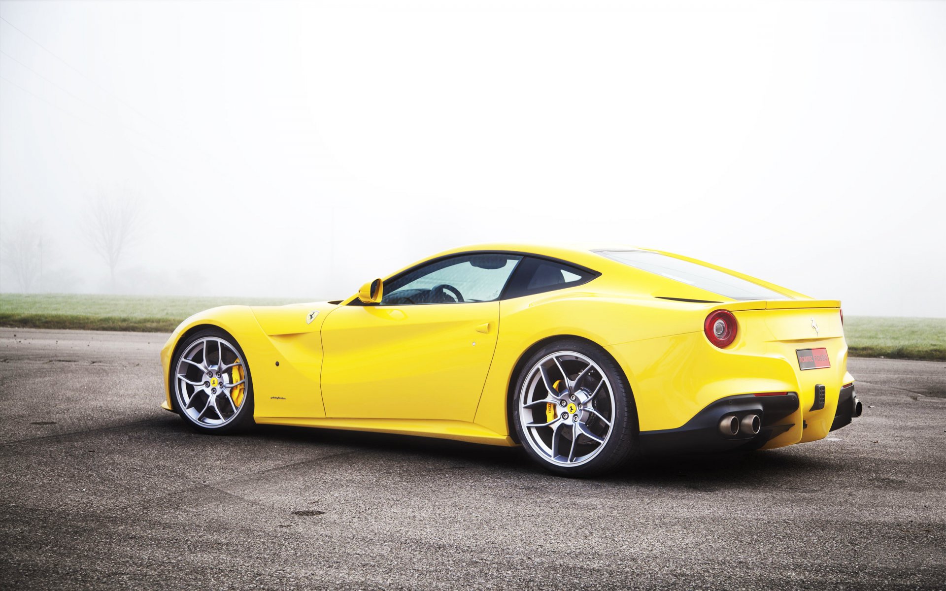 ferrari f12 yellow fog super car sports poisonou