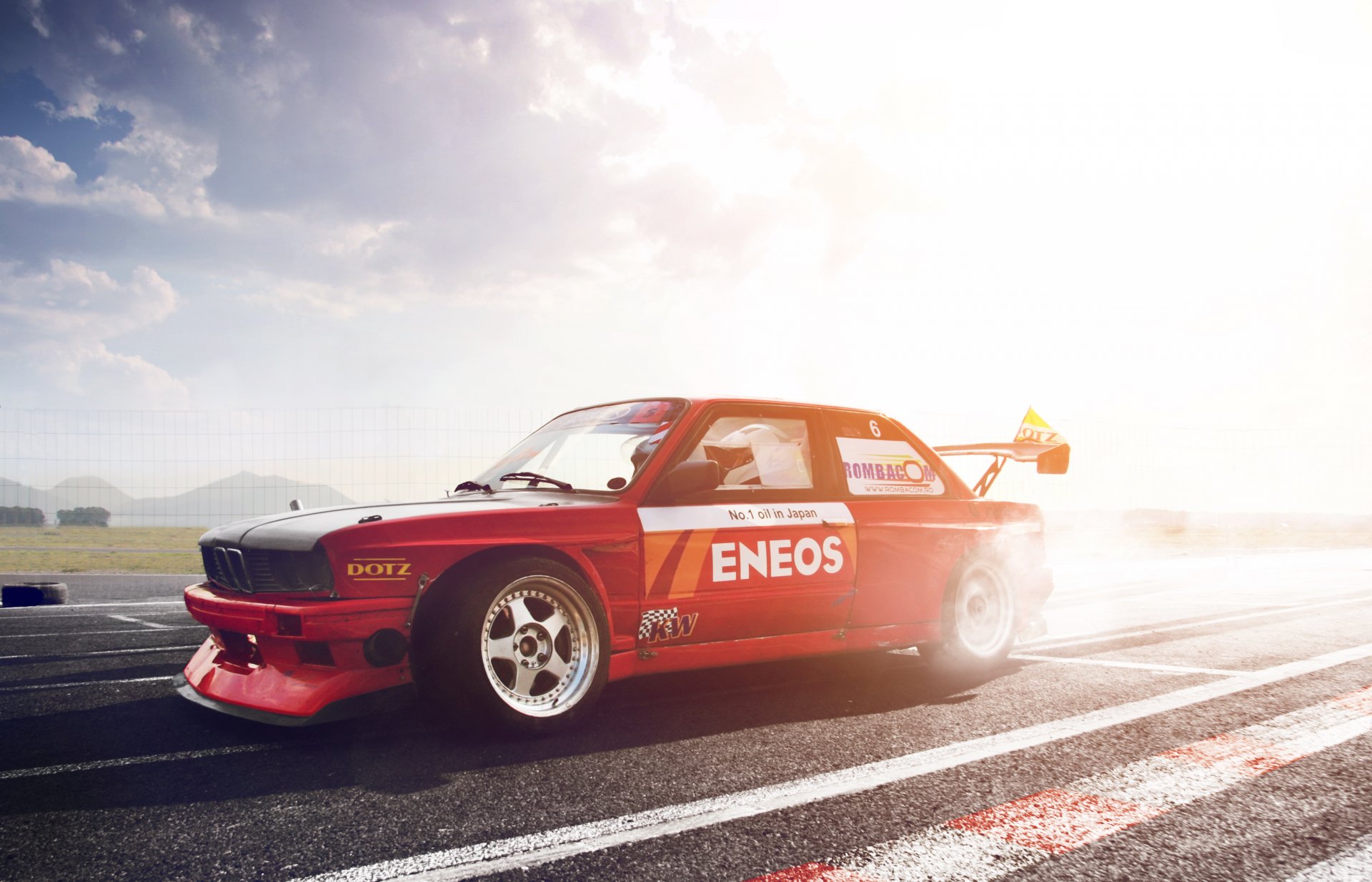 bmw e30 . drift tuning czerwone turbo bmw seria 3 czerwone turbo