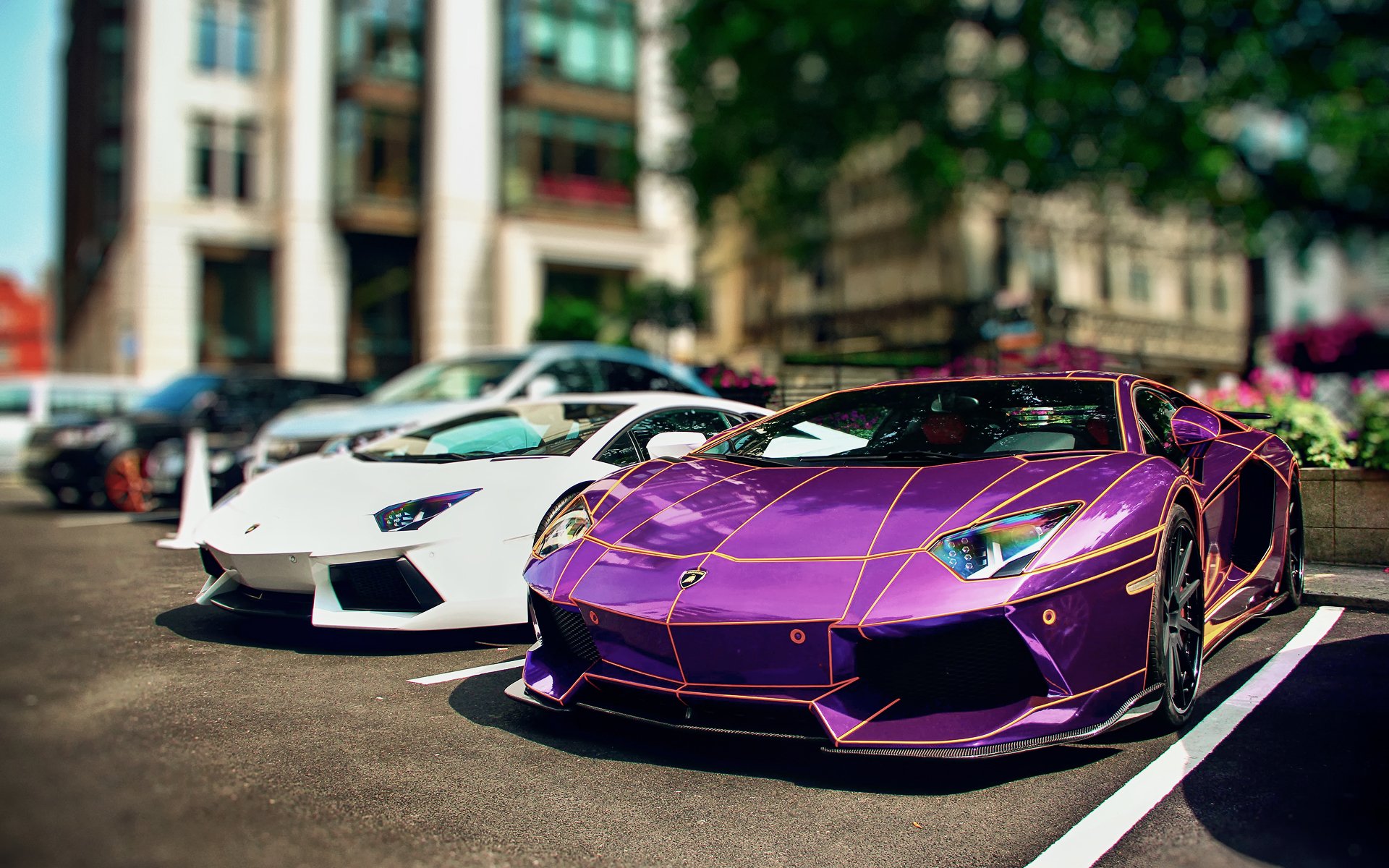 lamborghini aventador tron chrome purple lb performance kit adv.1 rims town england parking machinery bokeh