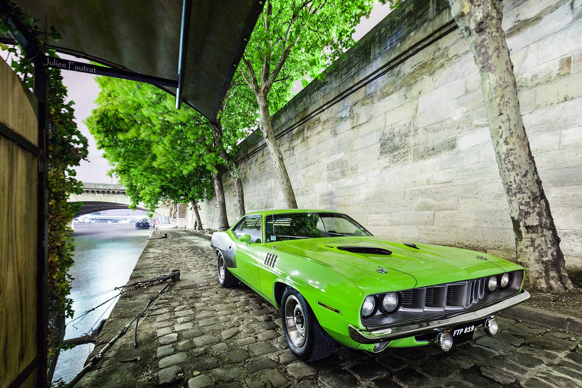 plymouth barracuda 1971 muscle car usa green