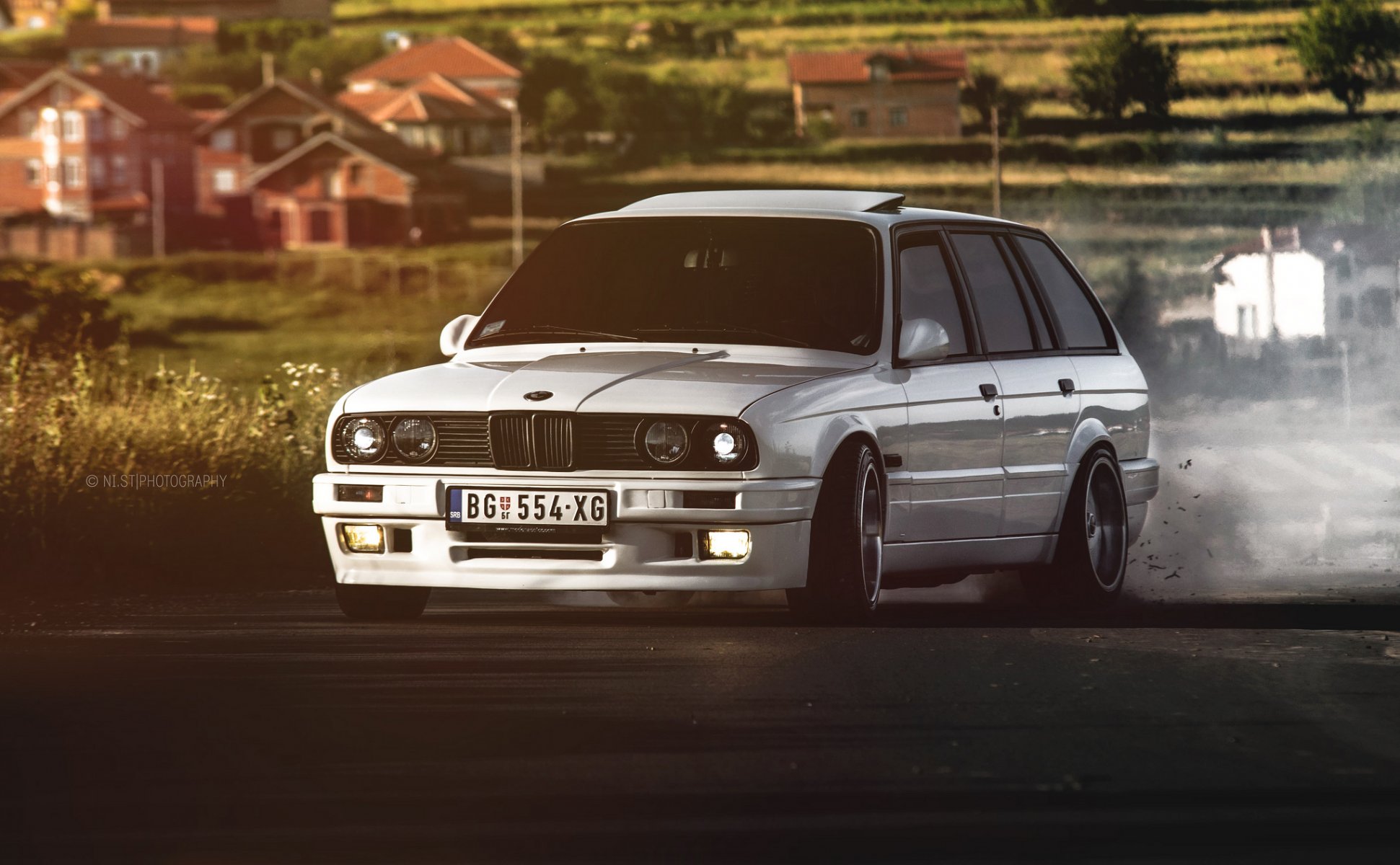 bmw e30 drift bmw serie 3 bianco carro