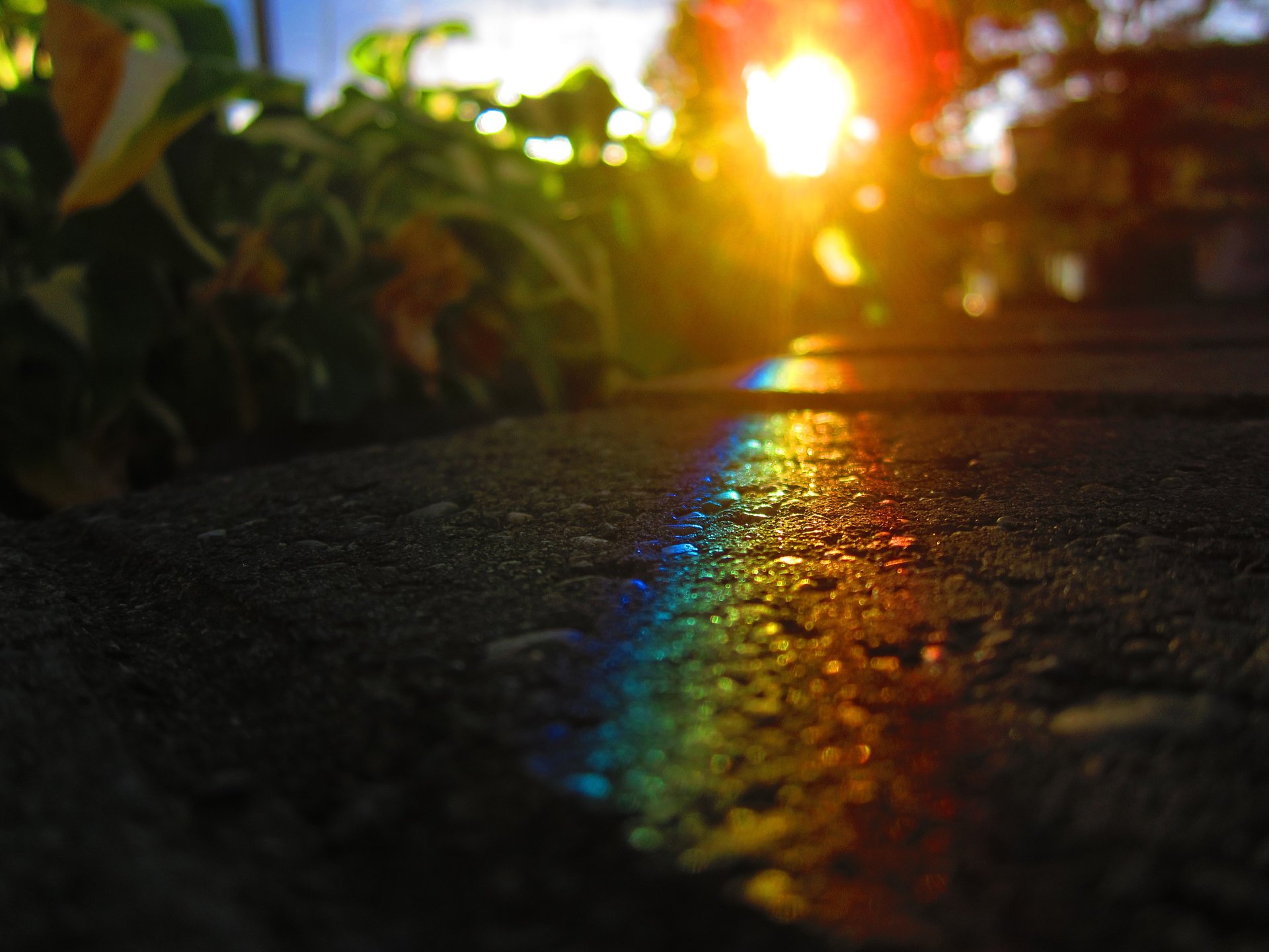 asphalt light the sun rainbow