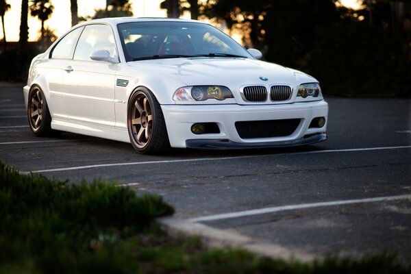 Parking of a white sports BMW