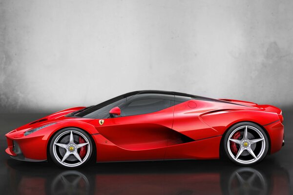 Red laferrari 2013 side view