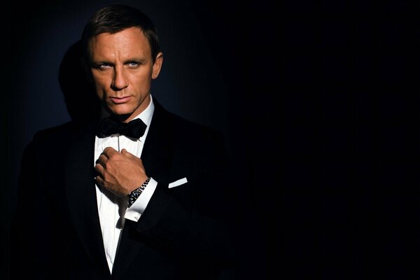 Aktor Daniel Craig w filmie agent 007