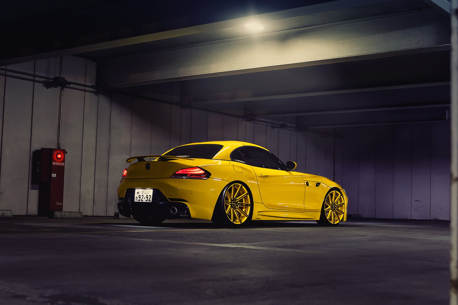 bmw z4 tuning llantas serie de precisión vossen estacionamiento asia japón tokio