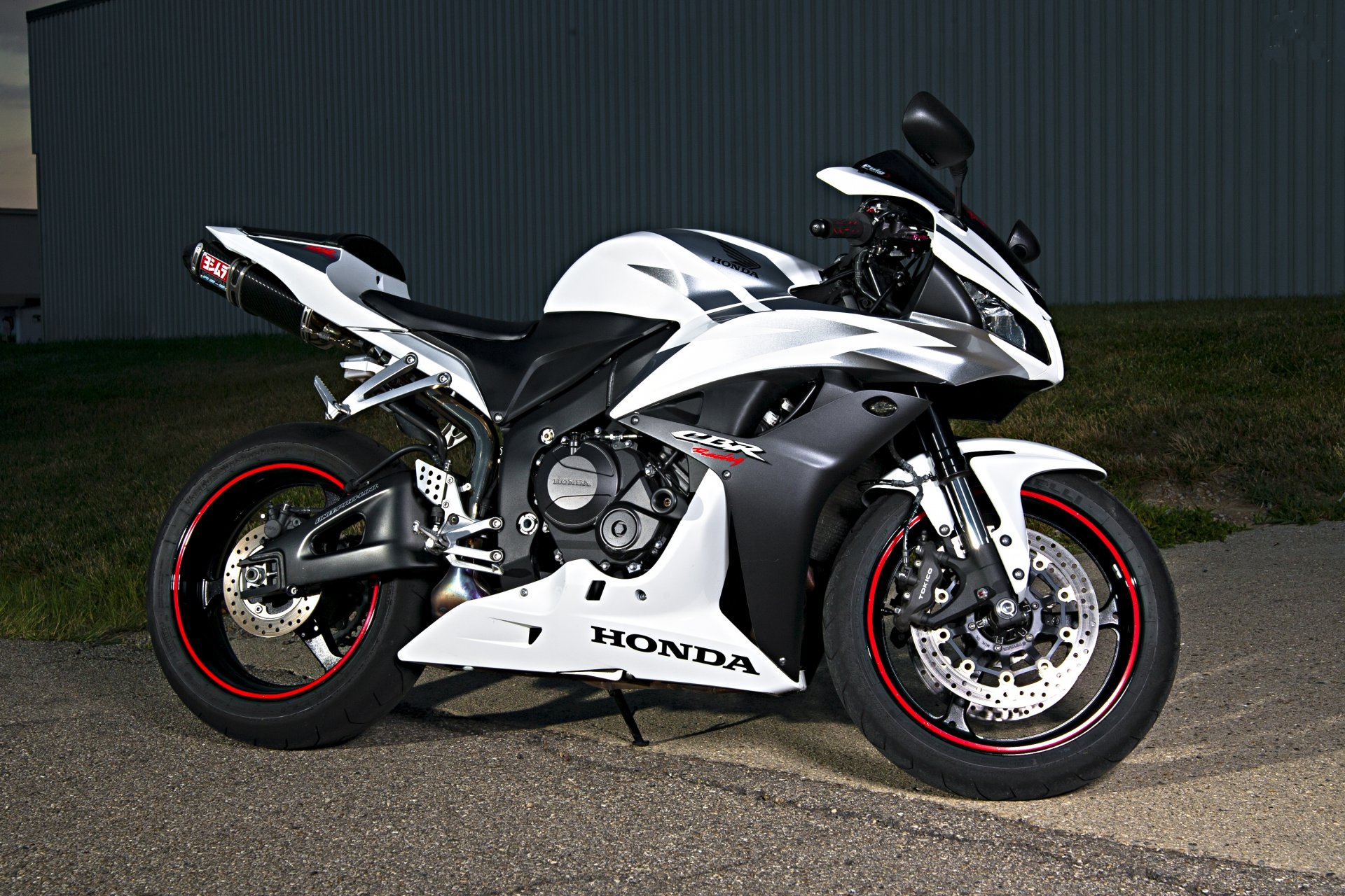 honda blanc noir super sport honda sbr600rr moto super sport