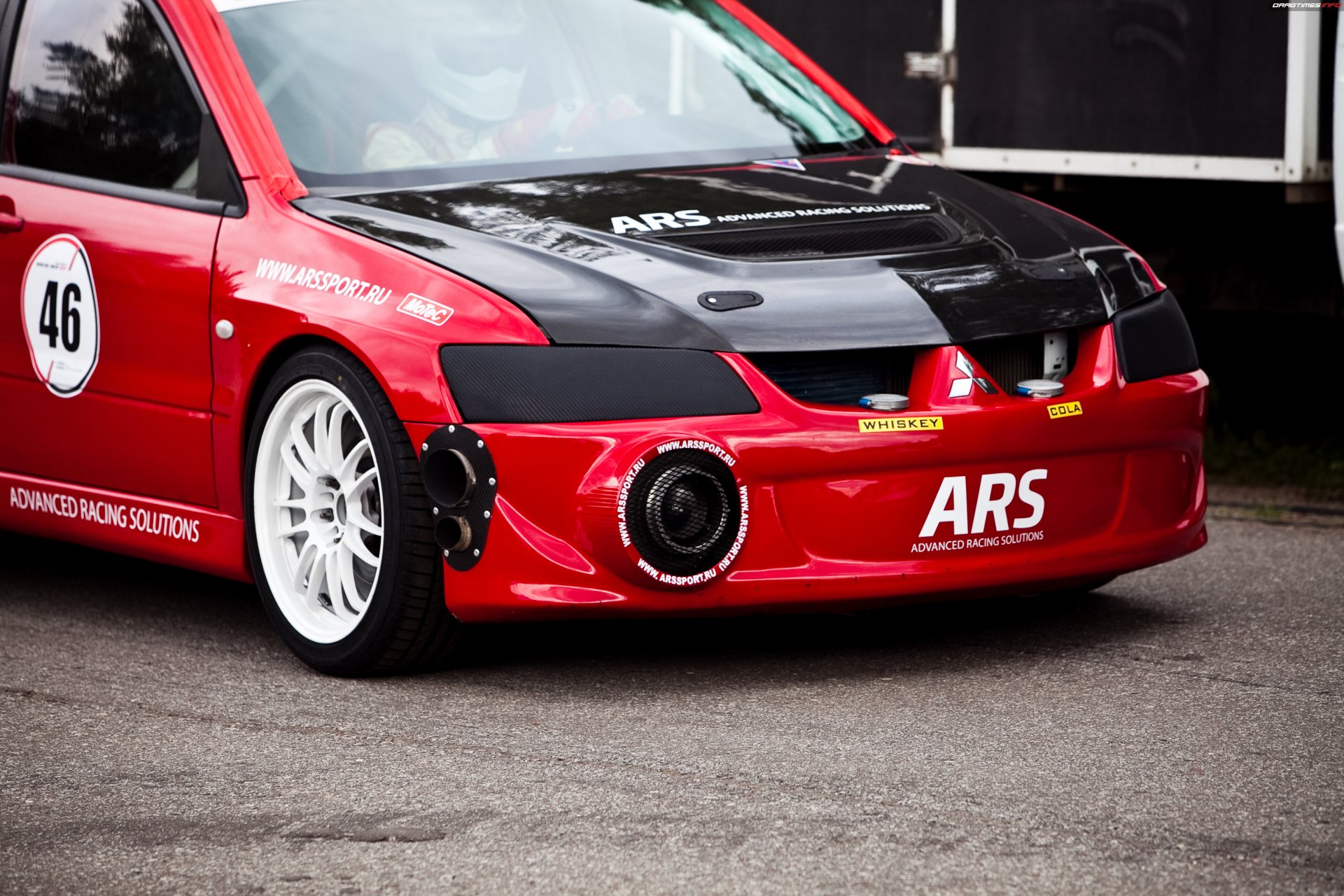 mitsubishi lancer evolution 8 arc turbocompresor rojo color llantas número