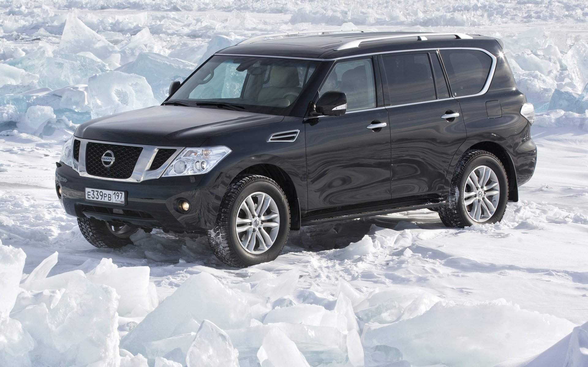 nissan patrulla nissan patrol patrulla jeep suv frente nieve fondo