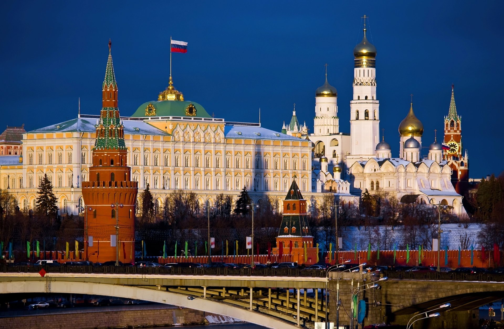 moscow bridge city capital flag russia moscow kremlin