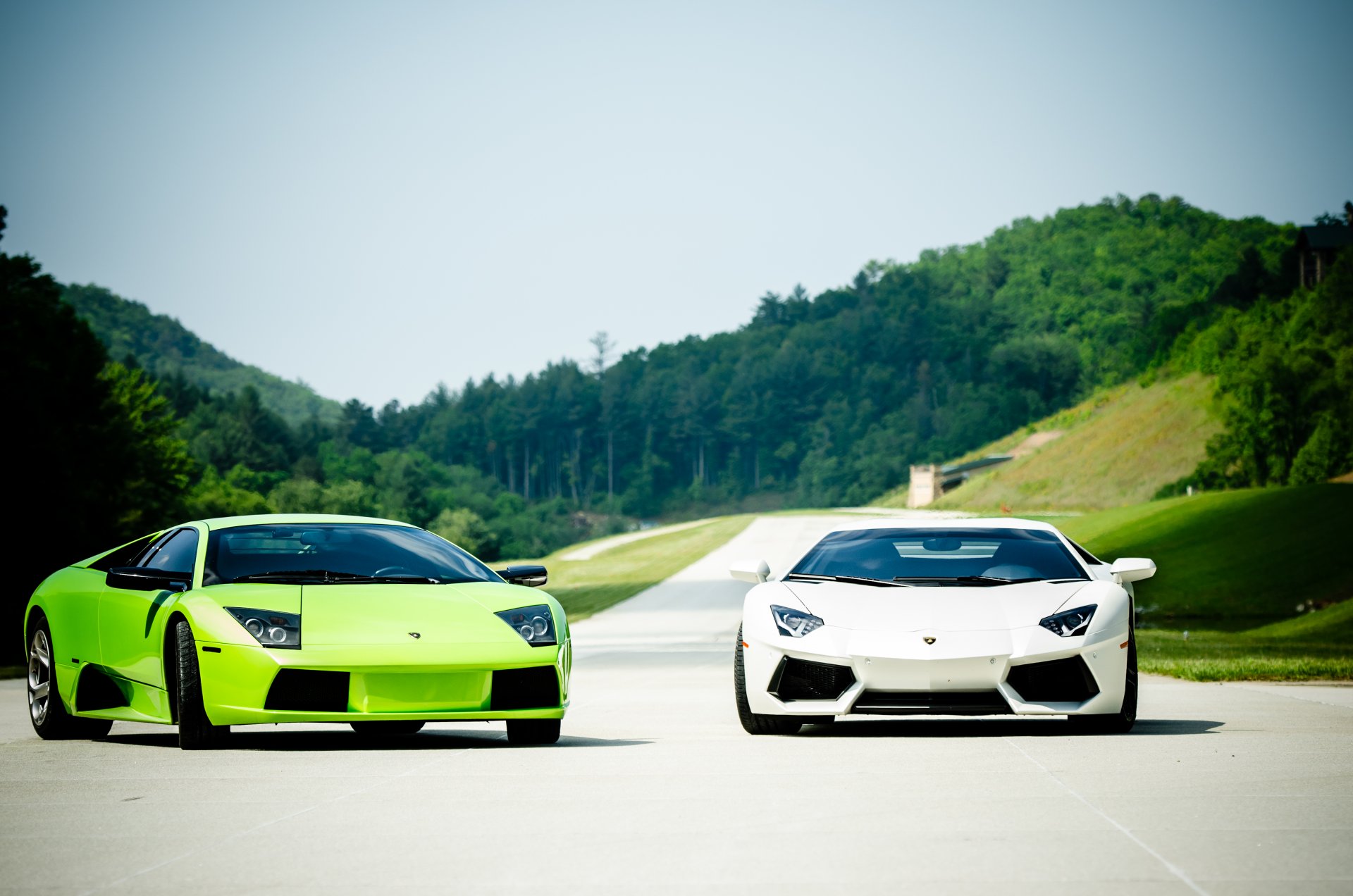 lamborghini murcielago aventador verde blanco lp640 lp700-4 lamborghini mursielago aventador vista frontal carretera