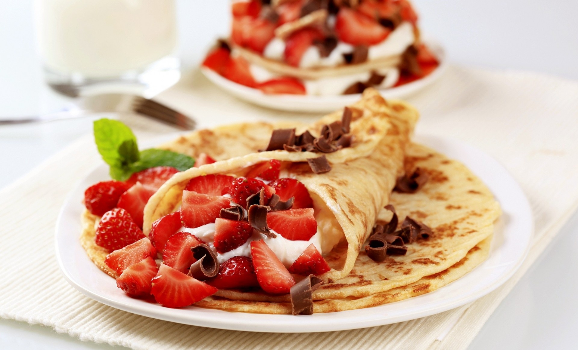 cioccolato bacche fragole frittelle