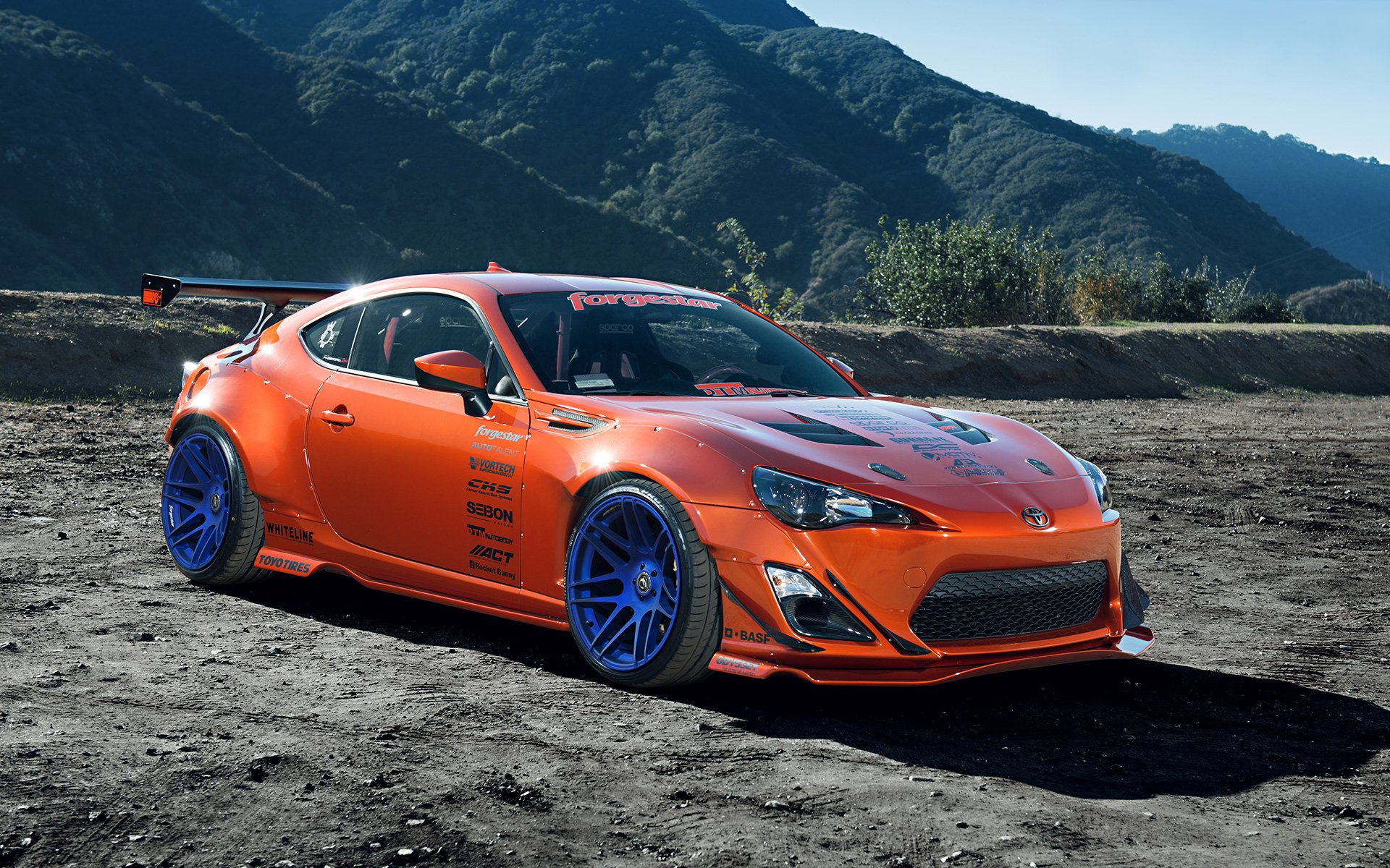 toyota scion fr-s tuning widebody spoilers orange style jantes roues montagne