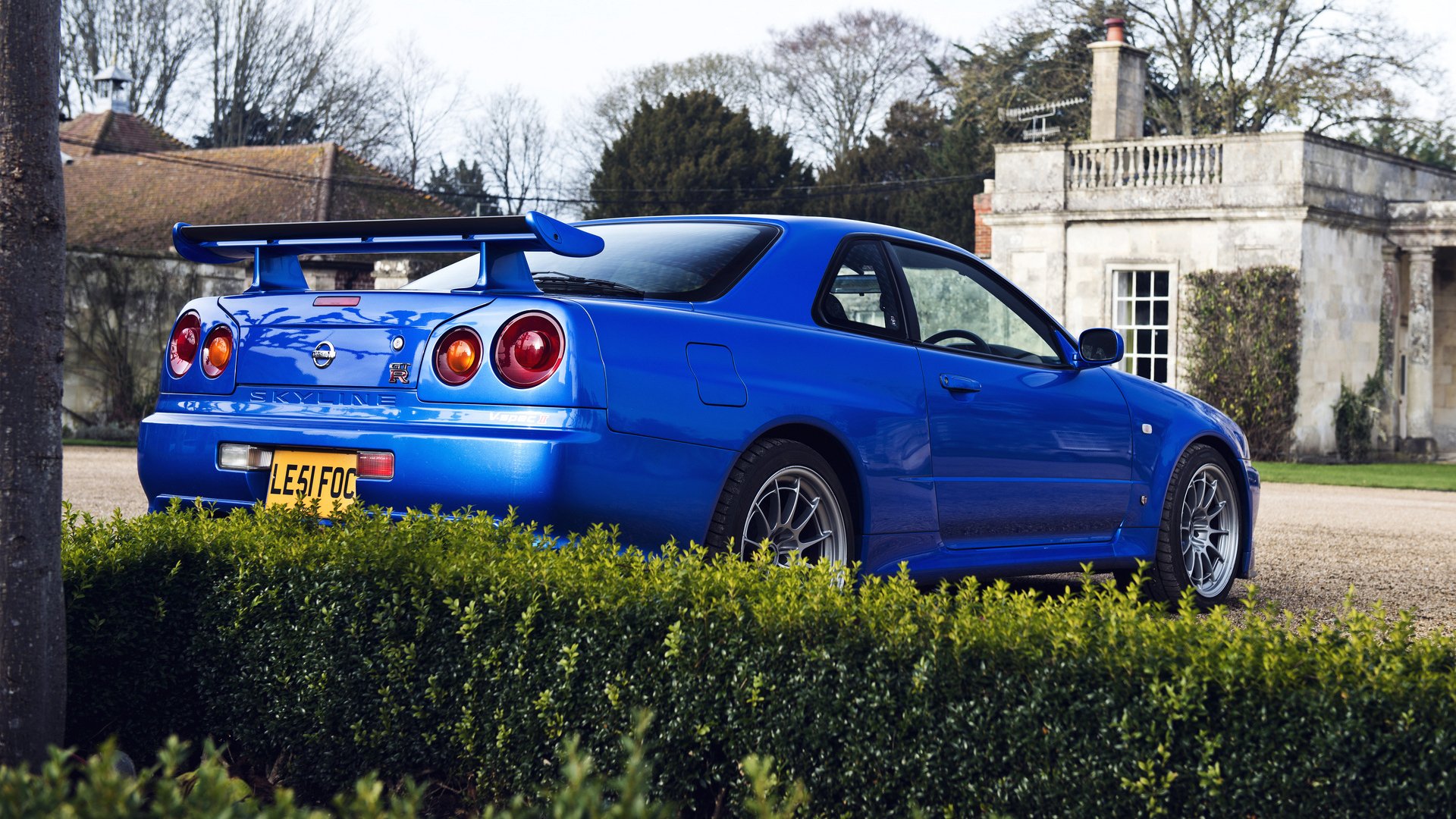 nissan orizzonte gtr r34 blu indietro casa cespuglio albero nissan skyline gtr r34 cespugli