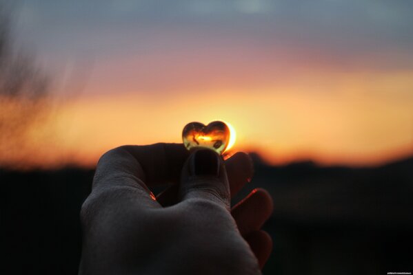 Glass heart, beautiful glare of light