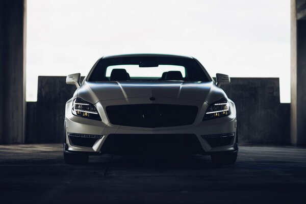 Mercedes cls 63 amg