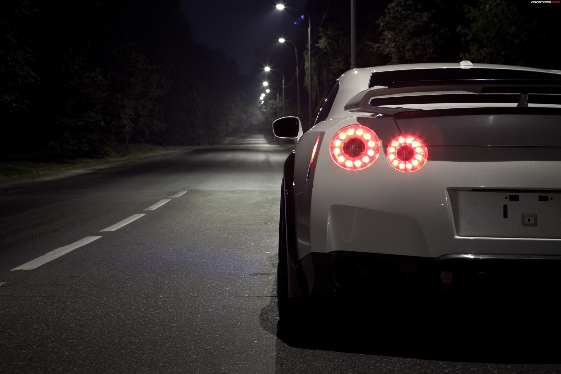 nissan gt-r ночь