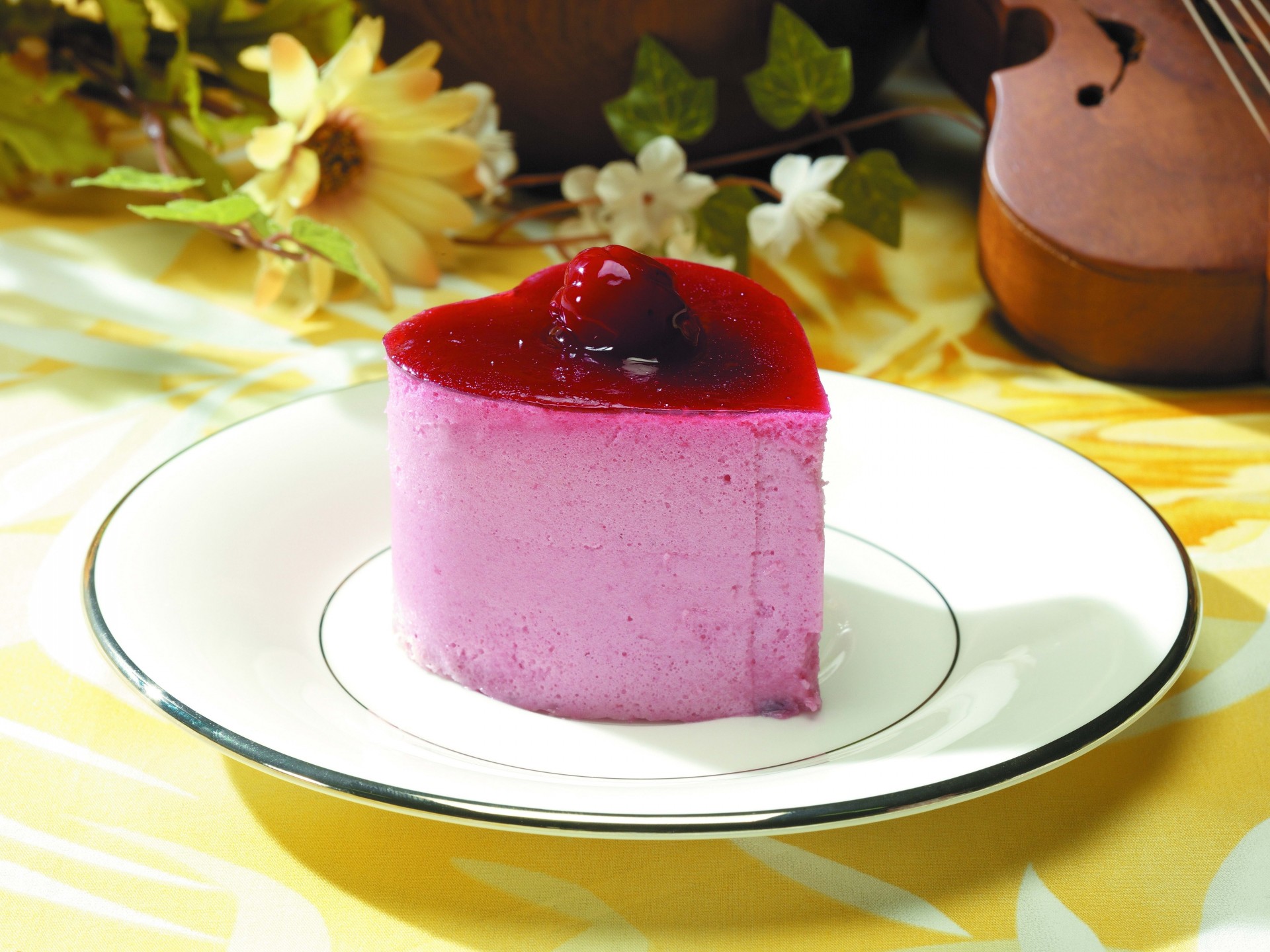 cake sakura berry plate heart jam