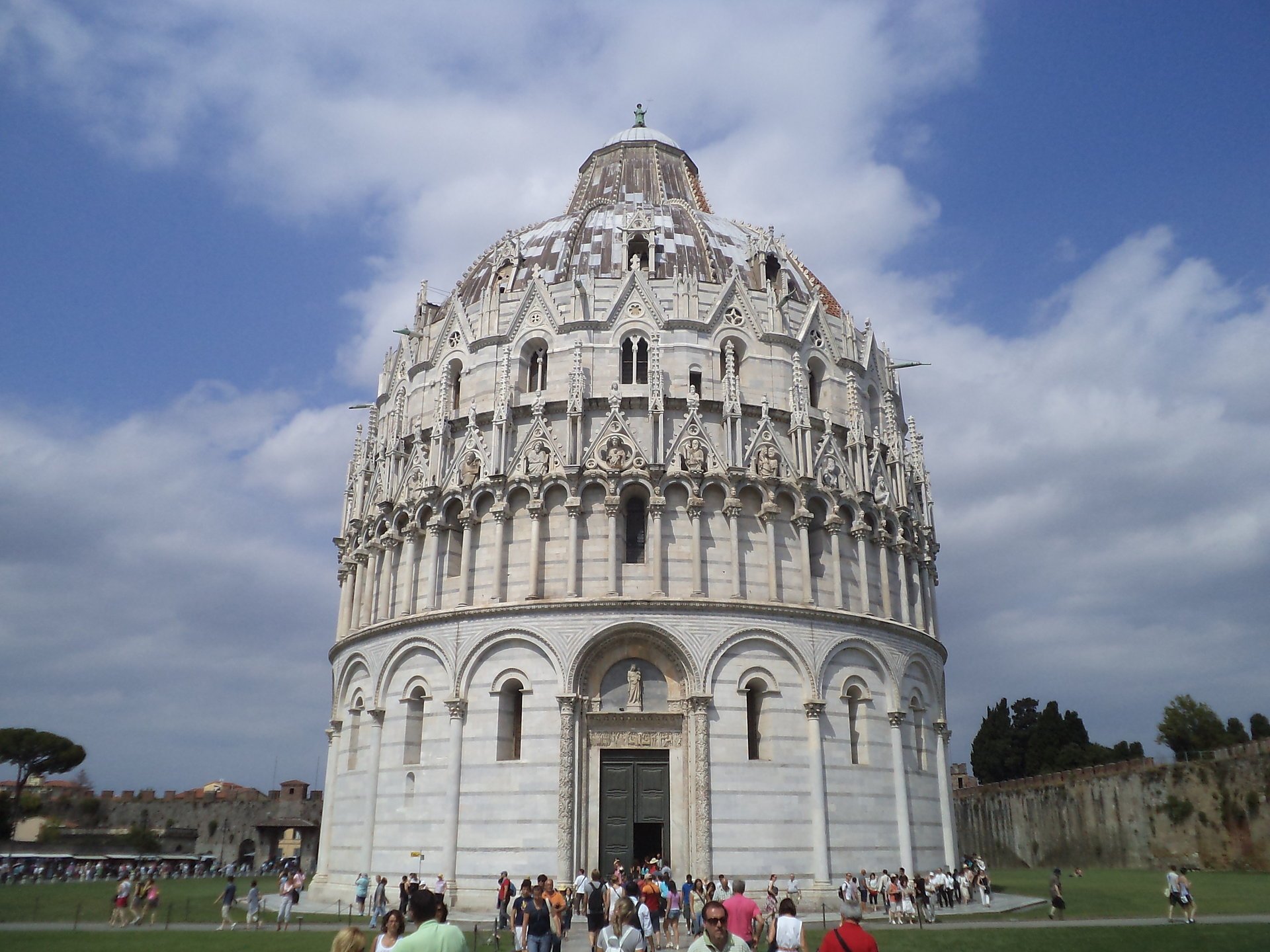 italy pisa