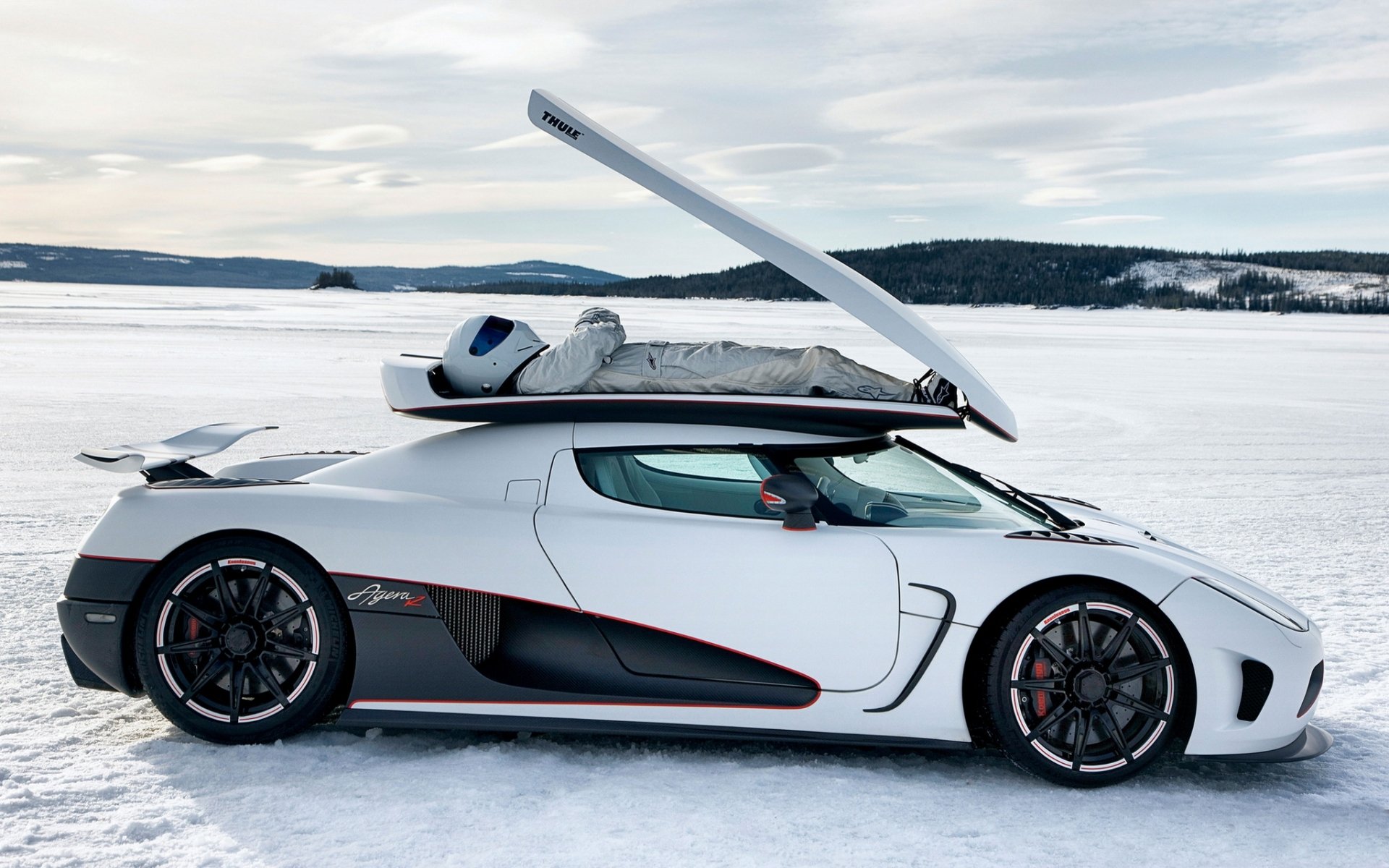 top gear top gear top gear beste tv-sendung und magazin koenigsegg agera r königsegg agera r supercar hypercar weiß seitenansicht stig einige sagen schnee himmel