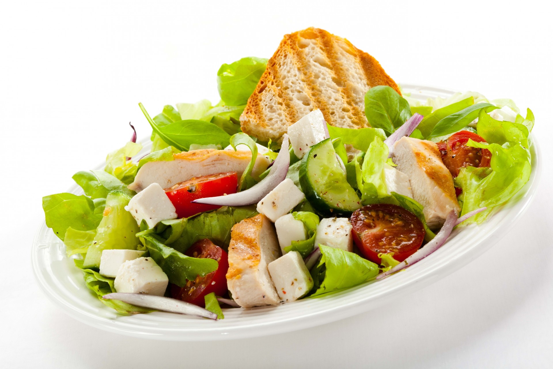 bread plate meat green salad