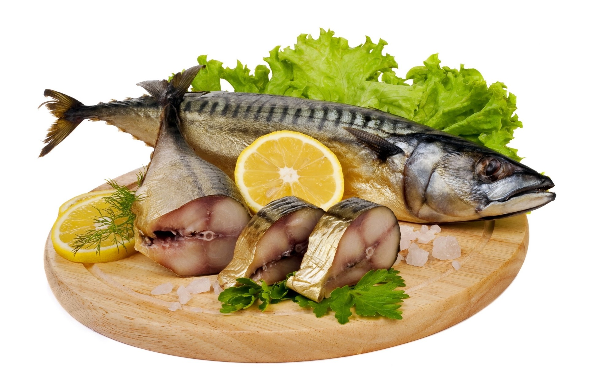 fish lemon cutting board mackerel green