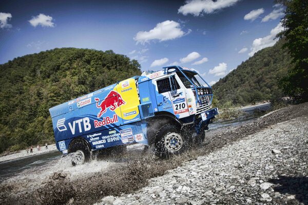 Paris-Dakar truck passes the river