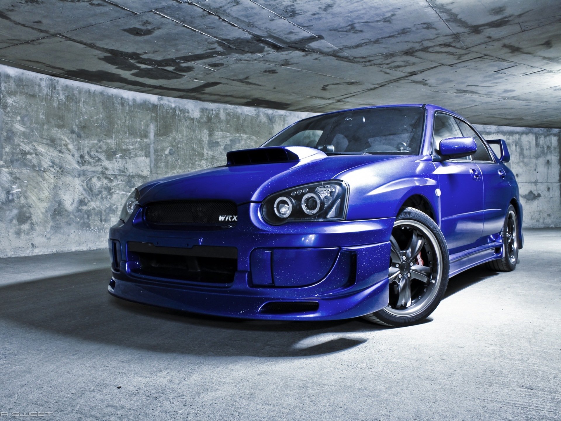 ubaru impreza wrx sti mur tunnel voiture auto subaru impreza bleu sport berline