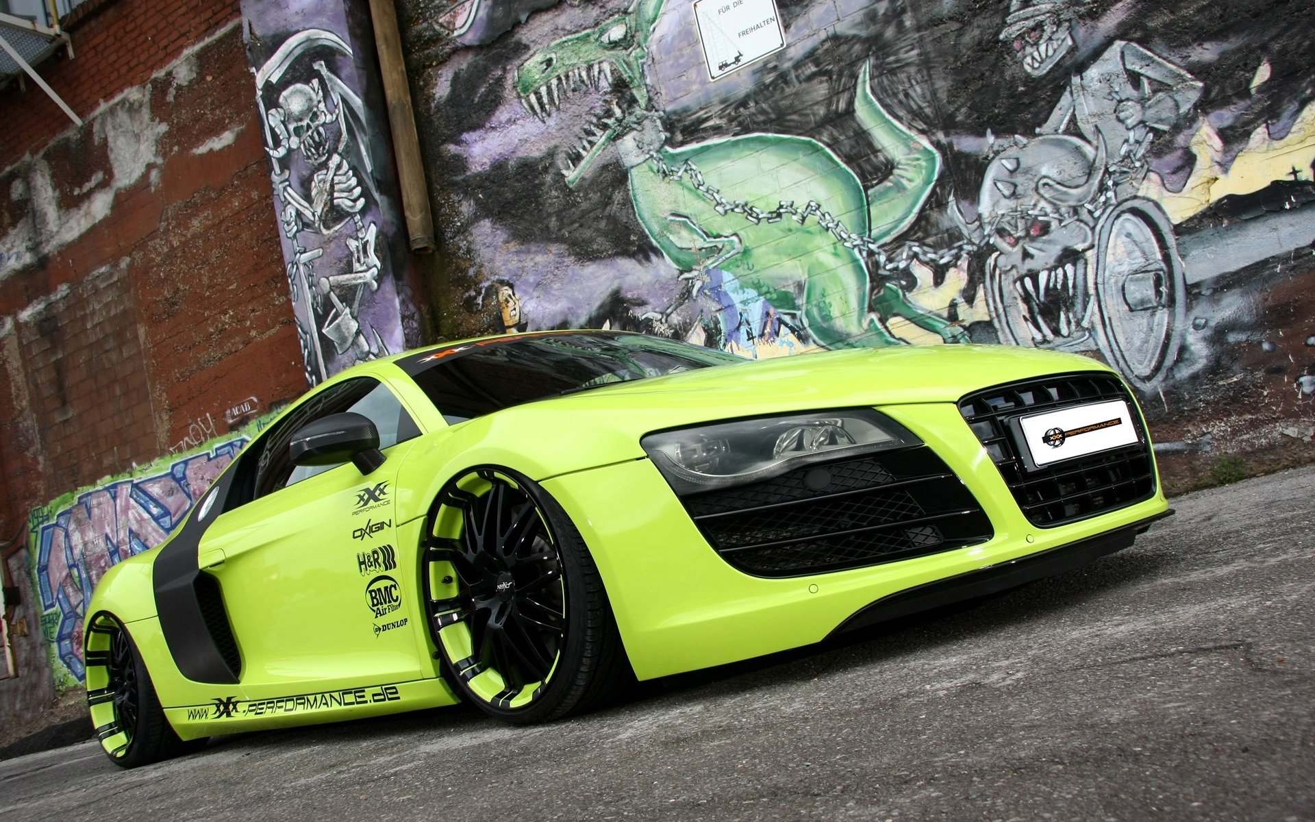 xxx wydajność audi r8 v10 audi p8 b10 supersamochód przód tuning ściana grafit tło