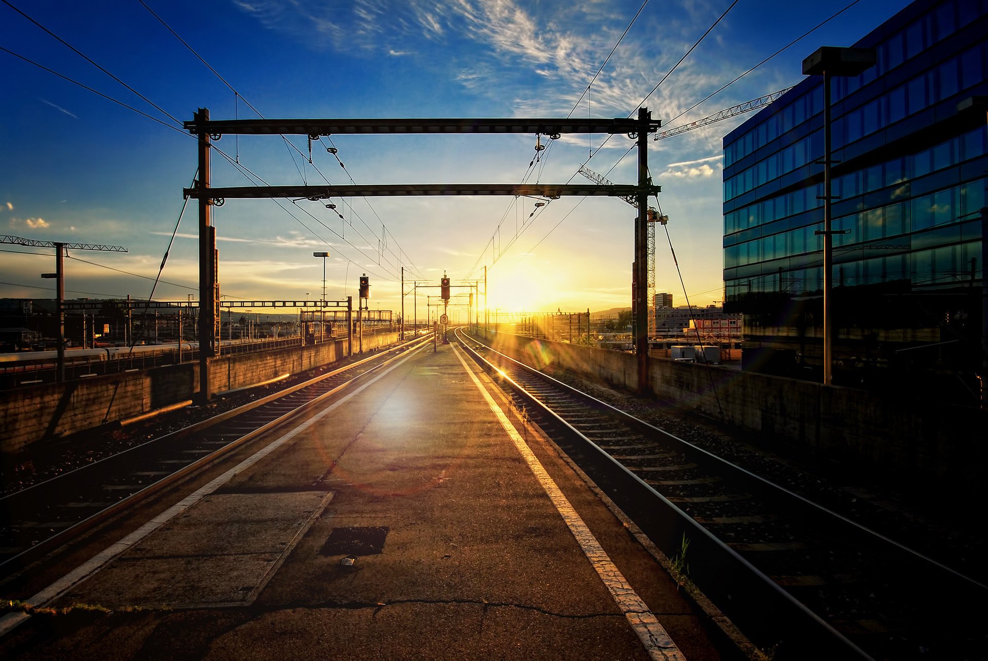 bahnhof blitz stadt eisenbahn