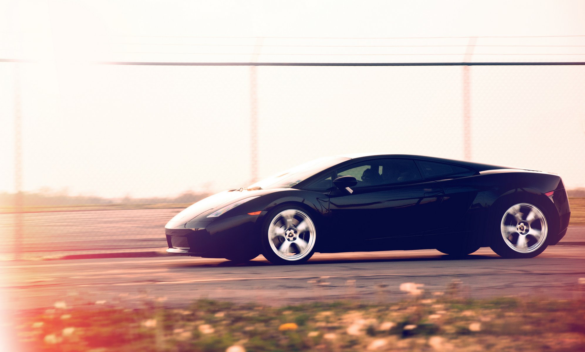 lamborghini gallardo czarny lamborghini lamborghini gallardo speed track blick