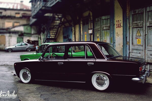 Basso classico VAZ Zhiguli Lada