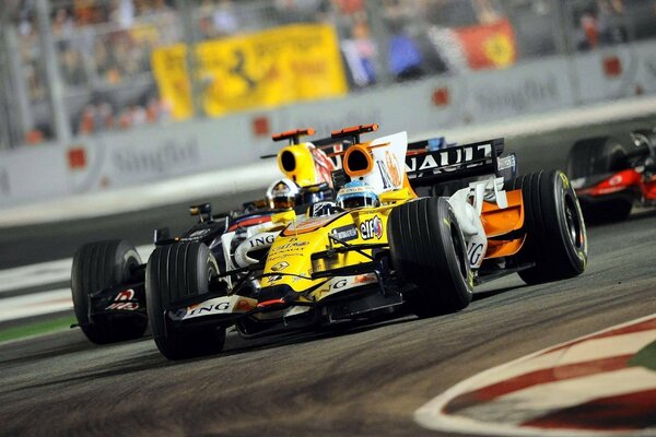 Renault durante la carrera de fórmula 1