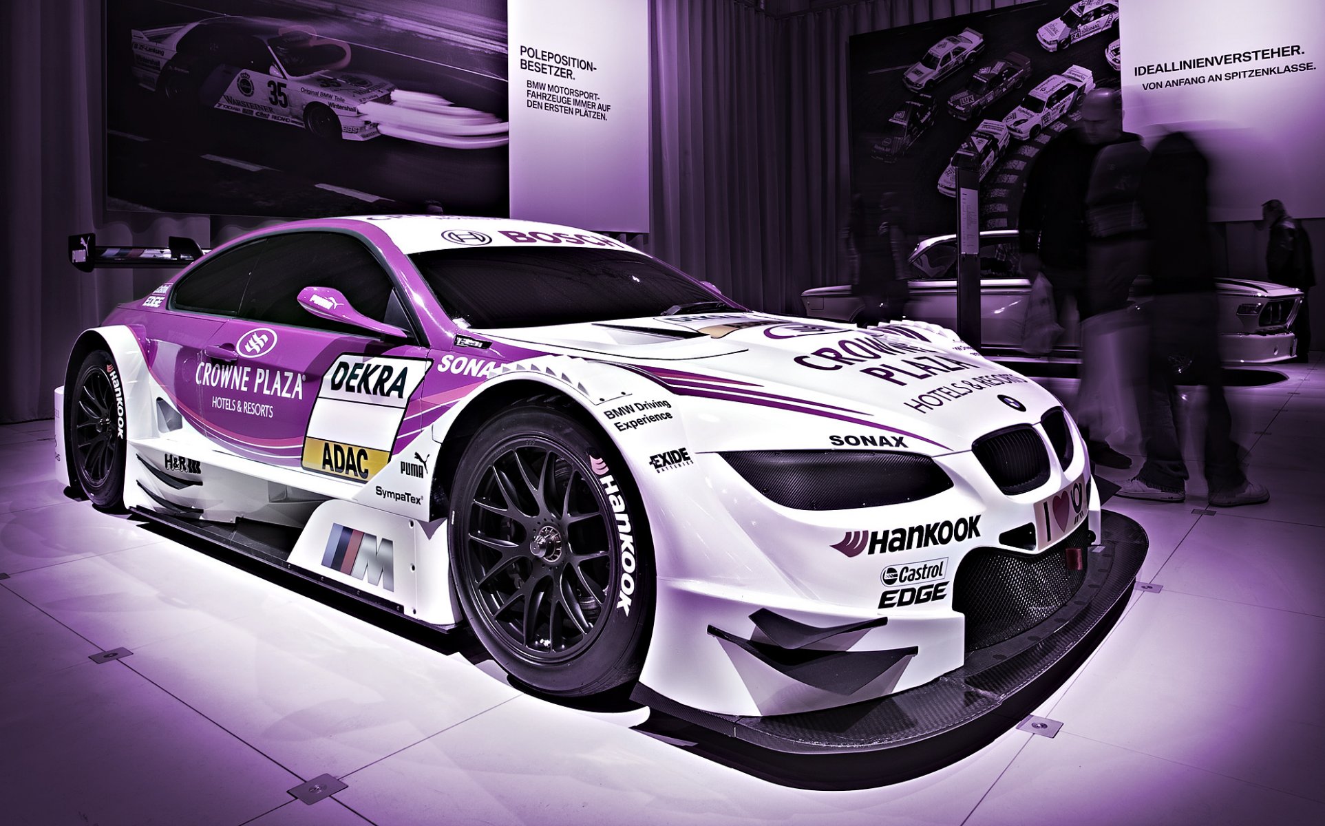 bmw m3 gtr dtm andy priol andy priol sport automobile hankook bmw brouette course voiture de course vitesse anneau piste piste angel eyes sport bmw m3 m puissance asphalte violet exposition rareté beauté carbone anti-aile spoiler