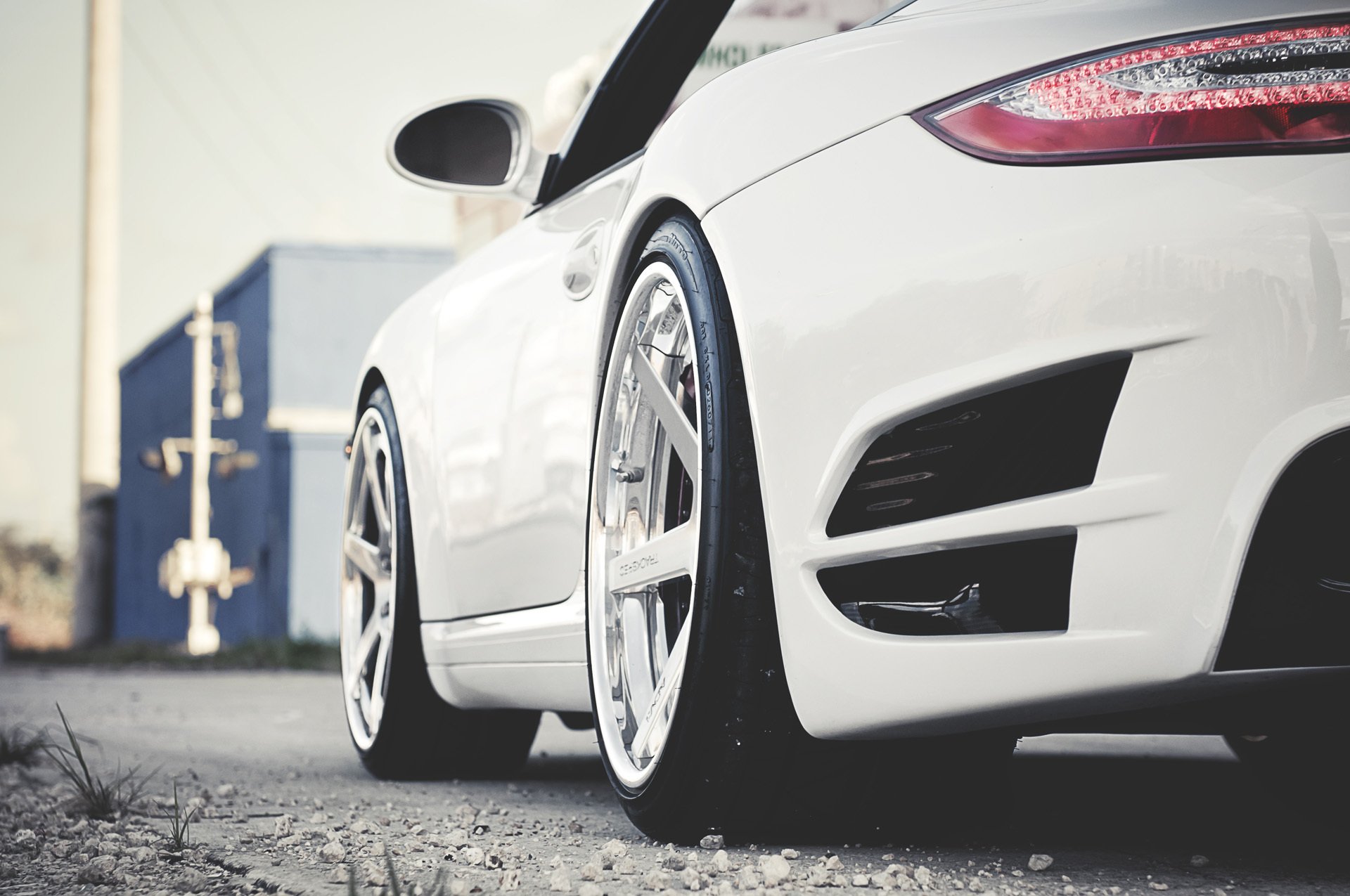 auto cars porsche 911 turbo white auto wallpaper rear view photo wallpaper