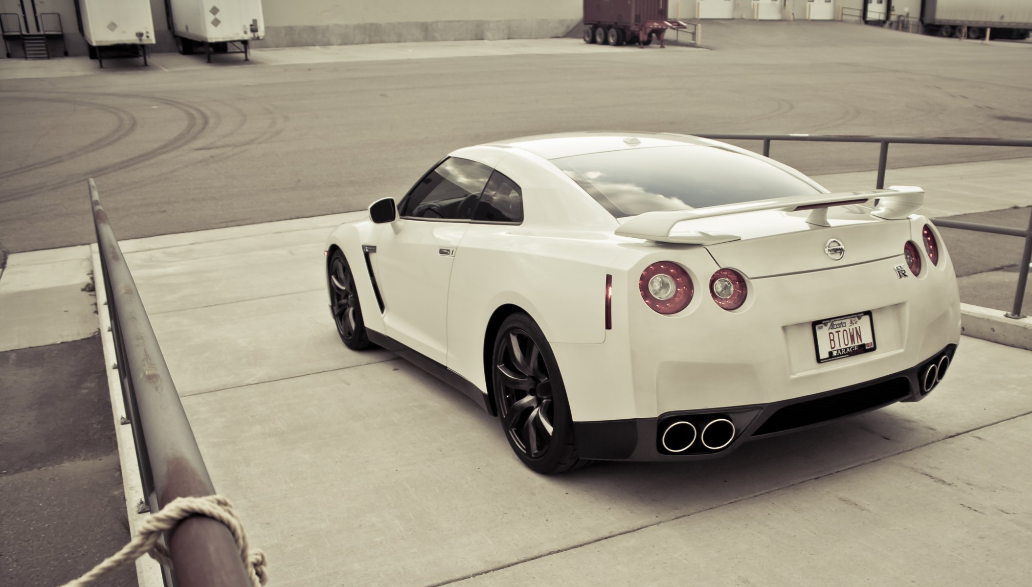 auto cars nissan gtr white cars walls city garage photo cars wallpapers machinery wallper wallpaper