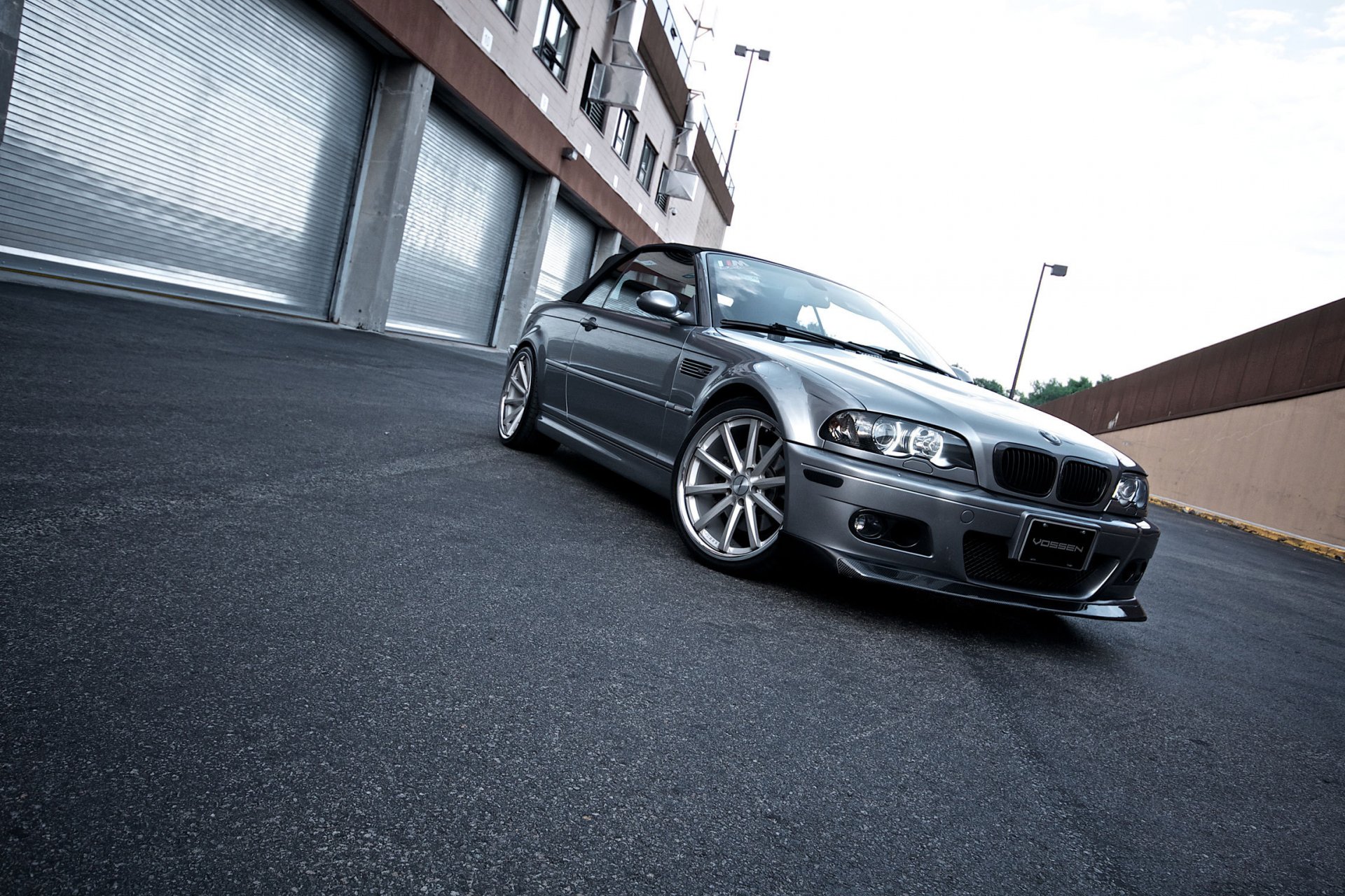 bmw m3 e46 cabriolet argent bmw argent avant bâtiment