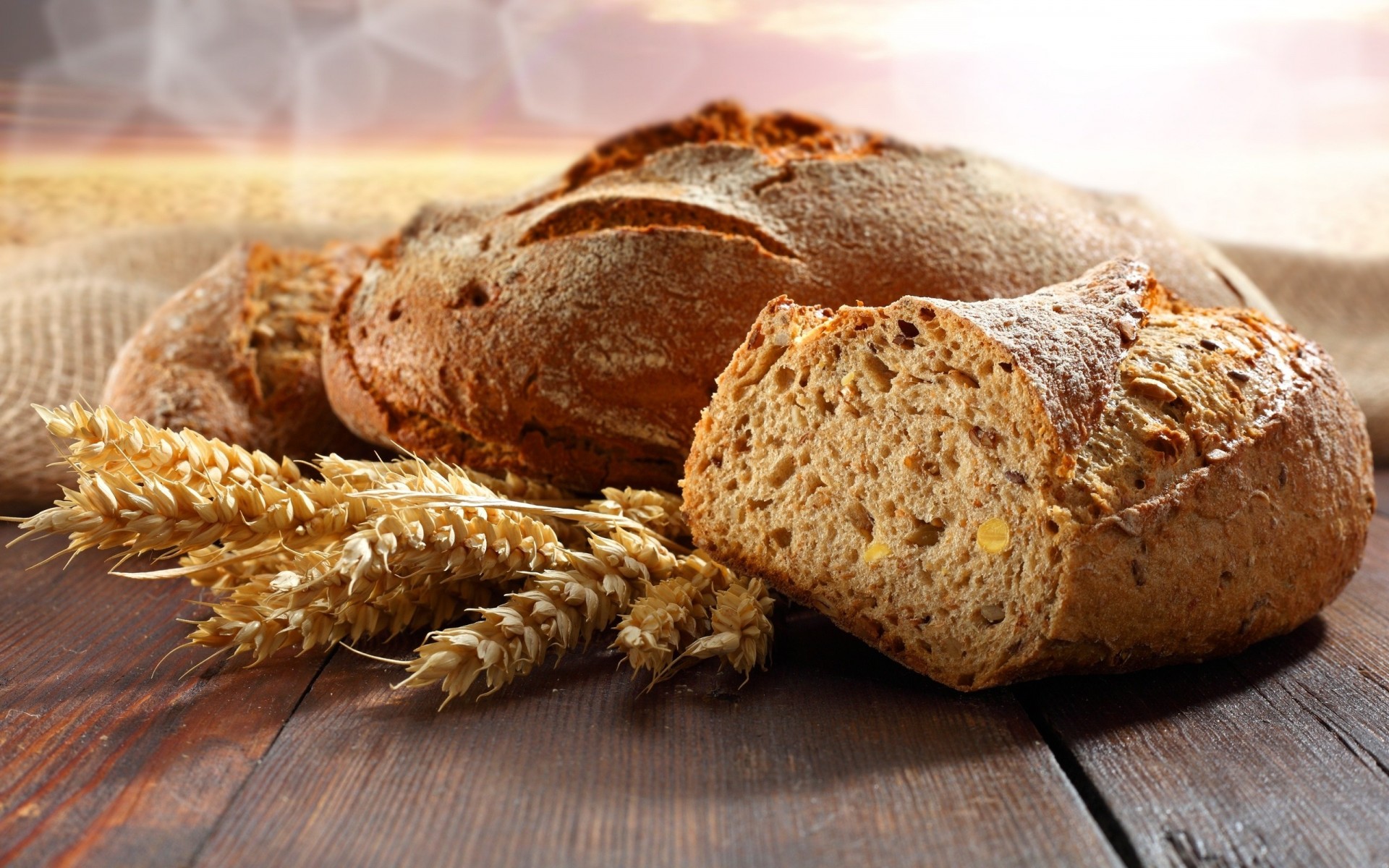 bokeh table ears bread