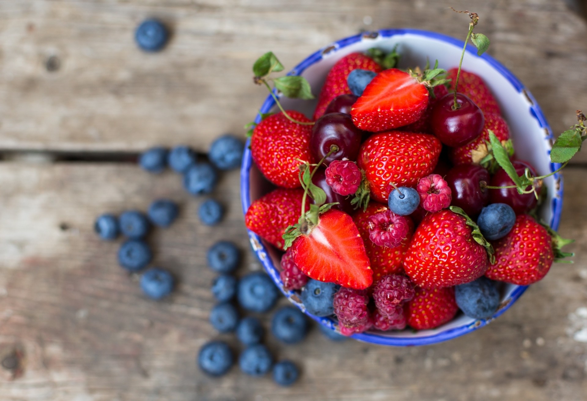 baies fraises framboises bleuets