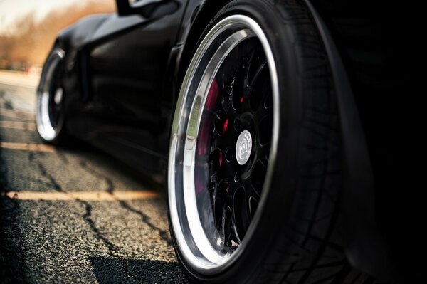 Voiture noire avechevrolet corvette z06 supercar