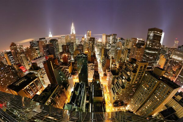 Image of the lights of Manhattan at night