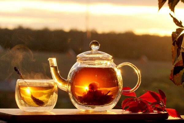 Fiesta de té al atardecer