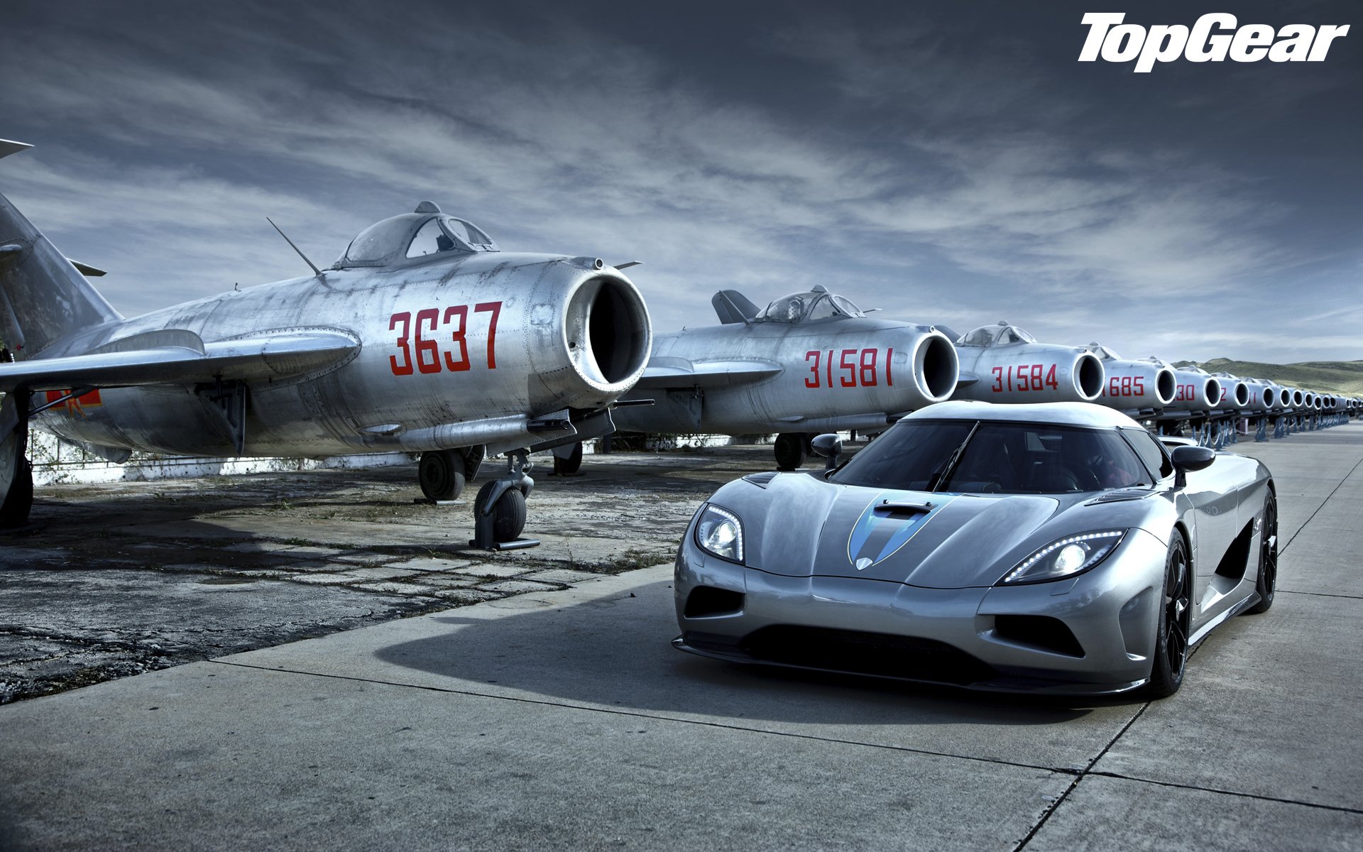 top gear top gear top gear beste tv-sendung und magazin koenigsegg agera königsegg agera supercar hypercar front scheinwerfer kämpfer mig-15 himmel