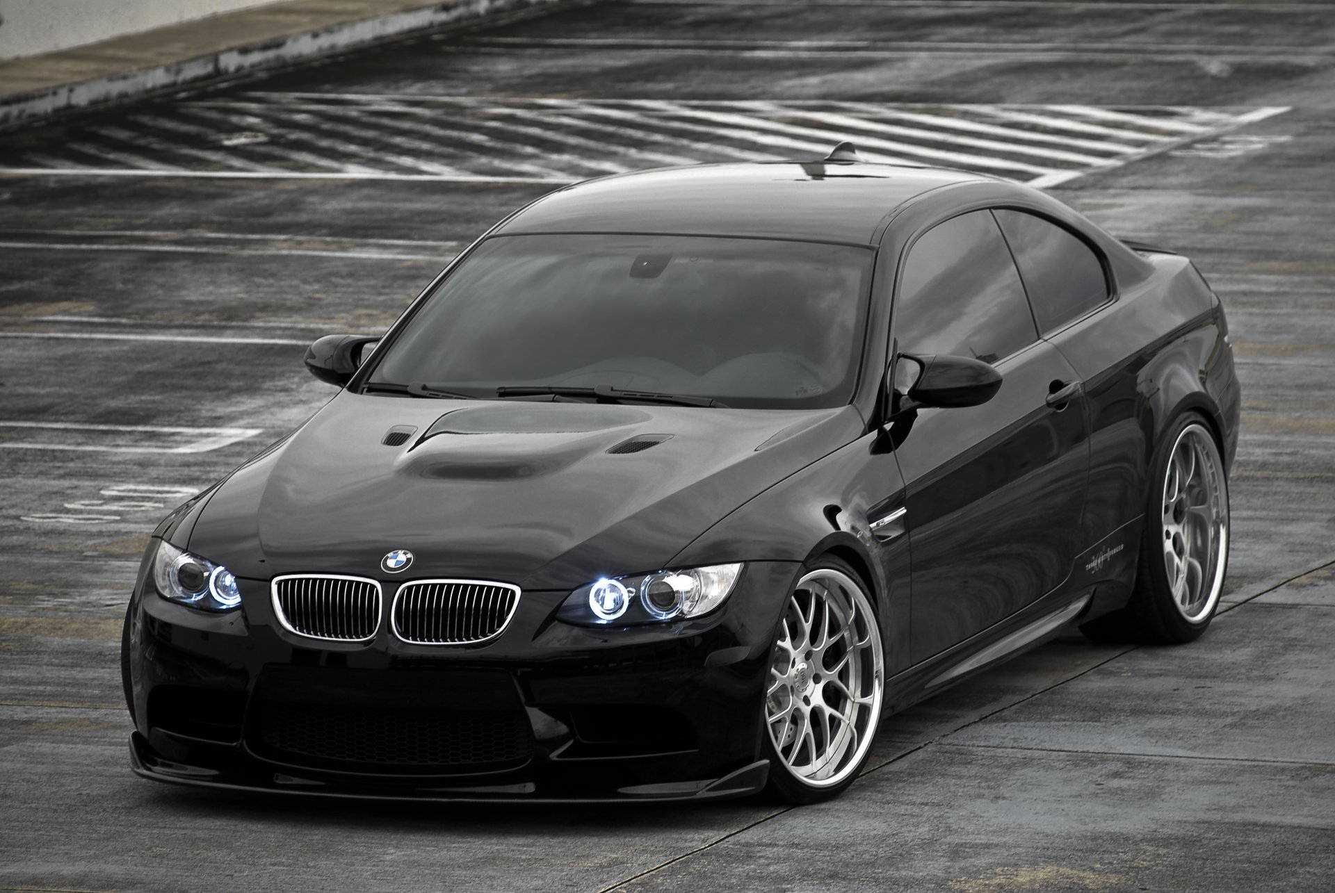 bmw m3 e92 negro bmw aparcamiento